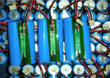 Custom made lithium ion battery packs price