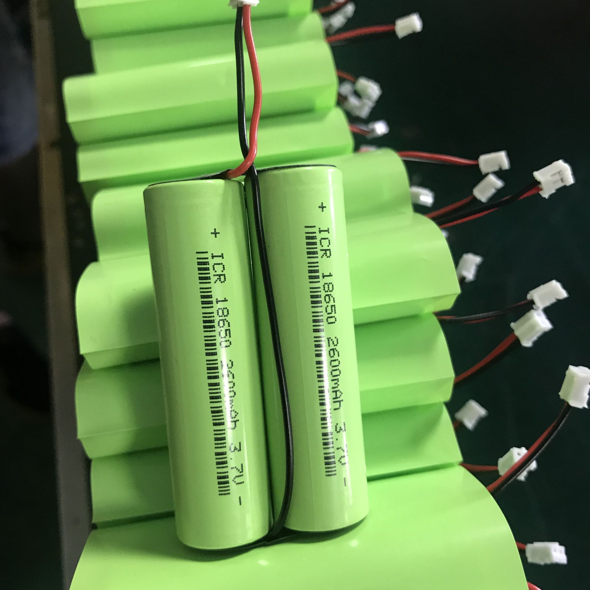 Rechargeable li ion battery pack price