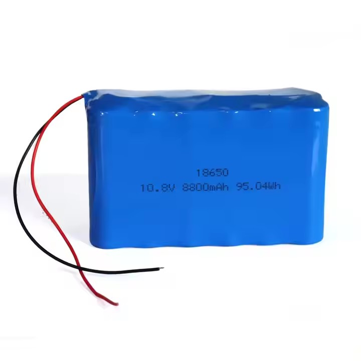 Rechargeable 18650 2000mAh 2S2P 7.4v Lithium Ion Battery Pack 4000mAh for LED Light-Custom Battery Packs